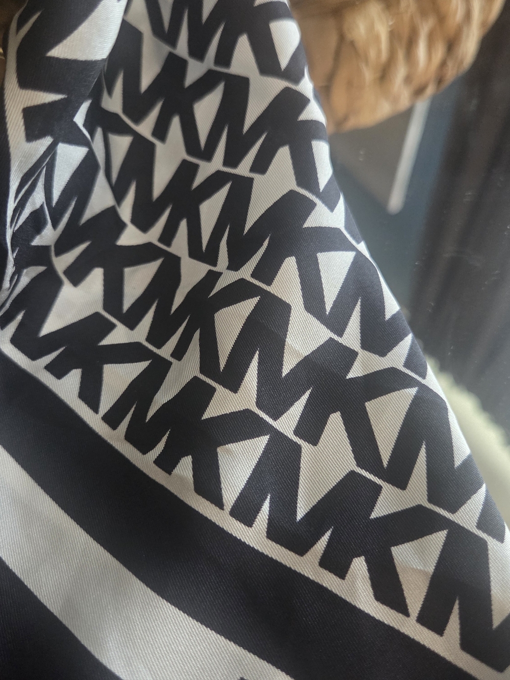 Michael Kors Black & White Monogram Square Foulard Scarf 23" - Picture 4 of 9